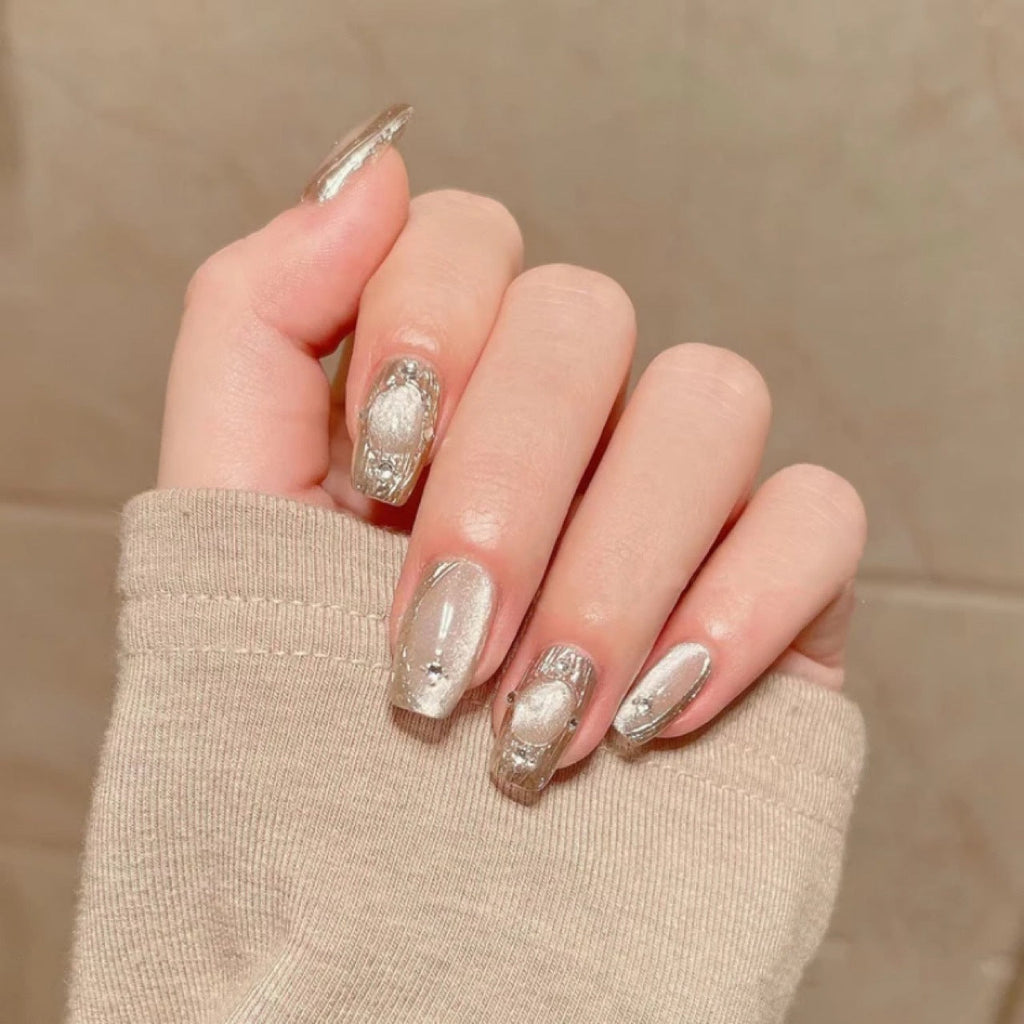 Silver-white scepter Buccellati champagne-colored French cat-eye high-quality handmade press-on nails wholesale from the source manufacturer